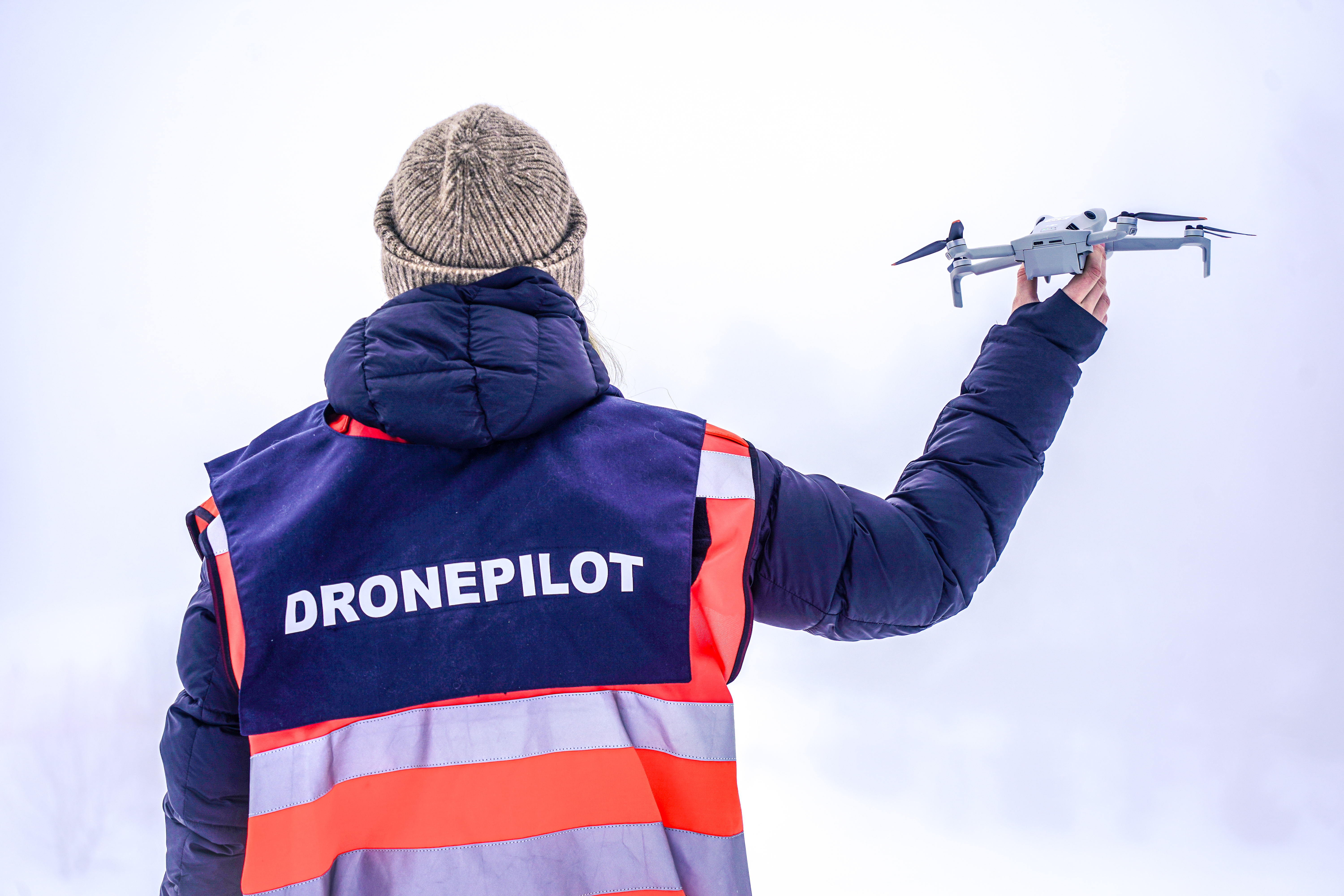 Appen "Avidrone" vil være tilgjengelig på nett, App Store og Google Play